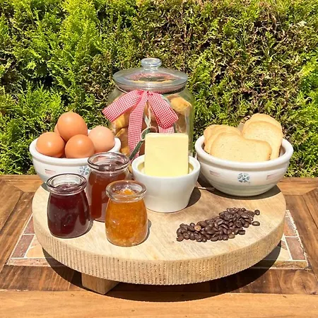 בית הארחה Abeliona Ambeliona